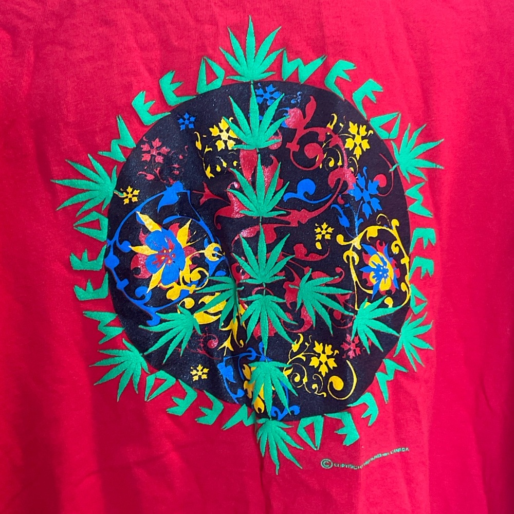 Vintage Single Stitch Weed Red Graphic T-Shirt Made in Canada